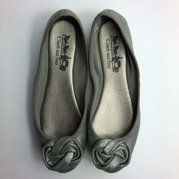 SOLD Coach And Four Silver Ballet Flats - Picture 5 of 6